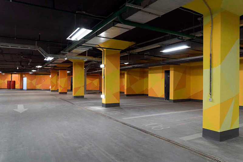 Подземный паркинг и кладовые помещения   